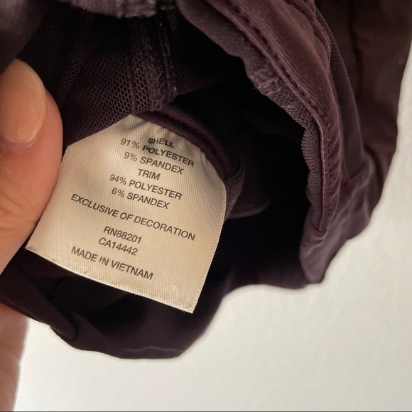 SALE Mondetta Mesh Cutout Crop Top - Picture 4 of 4